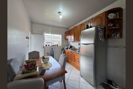 Casa à venda com 100m², 2 quartos e 2 vagasCozinha