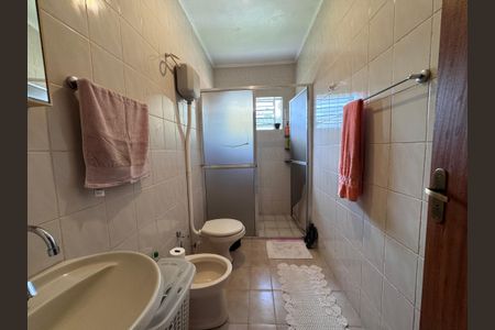 Casa à venda com 100m², 2 quartos e 2 vagasBanheiro