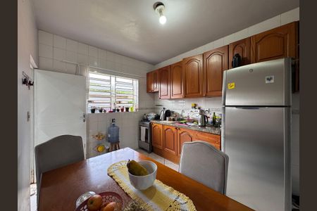 Casa à venda com 100m², 2 quartos e 2 vagasCozinha