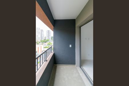 Apartamento à venda com 25m², 1 quarto e sem vaga Apartamento à venda com 25m², 1 quarto e sem vagaSacada