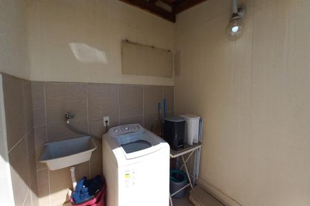 Apartamento à venda com 65m², 2 quartos e 1 vaga Apartamento à venda com 65m², 2 quartos e 1 vagaÁrea de Serviço