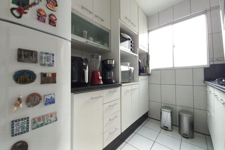 Apartamento à venda com 65m², 2 quartos e 1 vaga Apartamento à venda com 65m², 2 quartos e 1 vagaCozinha