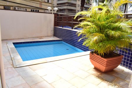 Apartamento para alugar com 195m², 4 quartos e 2 vagasÁrea comum - Piscina