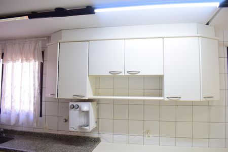 Apartamento para alugar com 195m², 4 quartos e 2 vagasCozinha