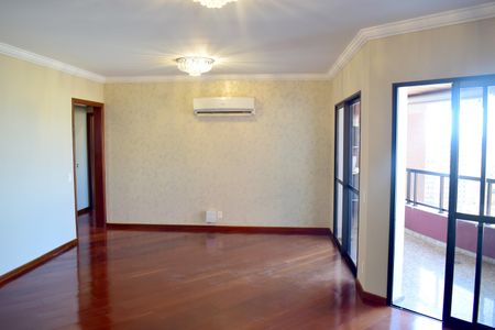 Sala de apartamento para alugar com 4 quartos, 195m² em Centro, Ribeirão Preto