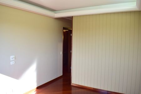 Apartamento para alugar com 195m², 4 quartos e 2 vagasSuíte 1