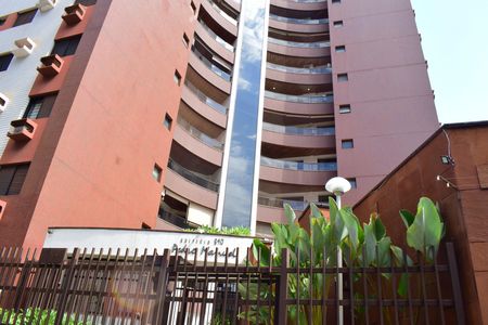 Apartamento para alugar com 195m², 4 quartos e 2 vagasFachada do Prédio