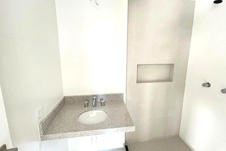 Apartamento à venda com 80m², 2 quartos e 1 vaga