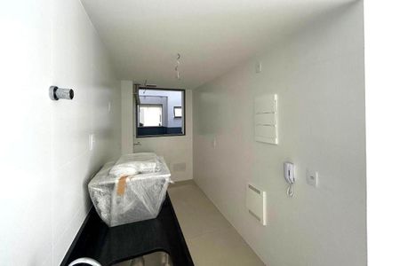 Apartamento à venda com 80m², 2 quartos e 1 vaga