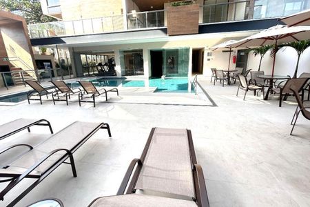 Apartamento à venda com 80m², 2 quartos e 1 vaga