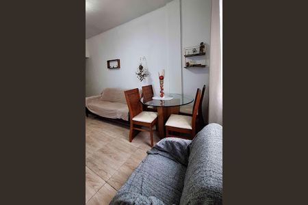 Apartamento à venda com 64m², 2 quartos e sem vaga