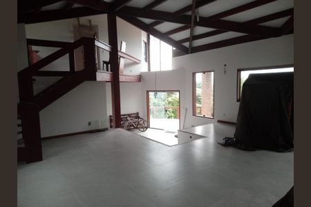 Casa à venda com 4 quartos, 300m² em Itanhangá, Rio de Janeiro