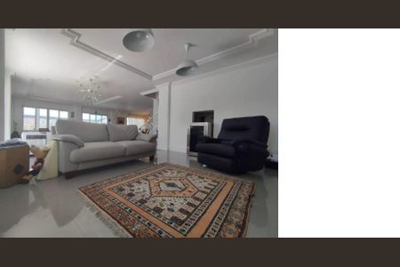 Casa à venda com 4 quartos, 550m² em Barra da Tijuca, Rio de Janeiro