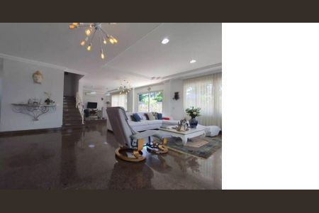 Casa à venda com 4 quartos, 550m² em Barra da Tijuca, Rio de Janeiro