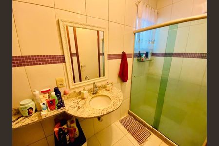 Casa à venda com 4 quartos, 180m² em Vargem Pequena, Rio de Janeiro