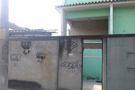 Casa à venda com 110m², 4 quartos e 7 vagas