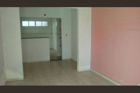Casa à venda com 2 quartos, 120m² em Tanque, Rio de Janeiro