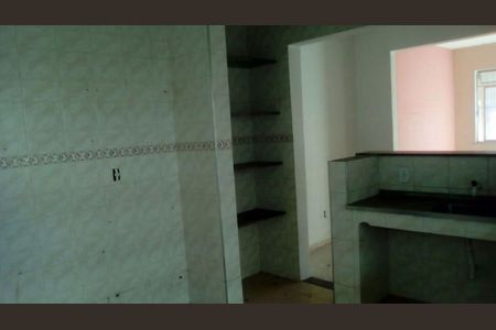 Casa à venda com 2 quartos, 120m² em Tanque, Rio de Janeiro