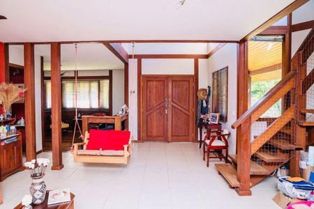 Casa à venda com 4 quartos, 245m² em Vargem Grande, Rio de Janeiro