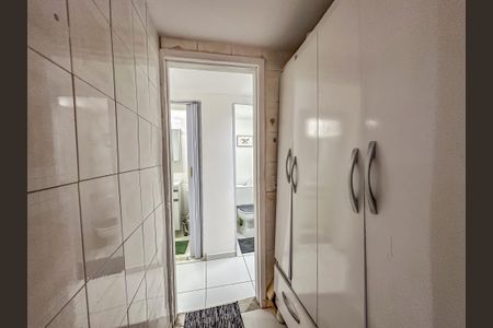 Casa à venda com 280m², 4 quartos e 2 vagas Casa à venda com 280m², 4 quartos e 2 vagasCloset Suíte master