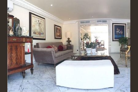 Casa à venda com 4 quartos, 1200m² em Barra da Tijuca, Rio de Janeiro