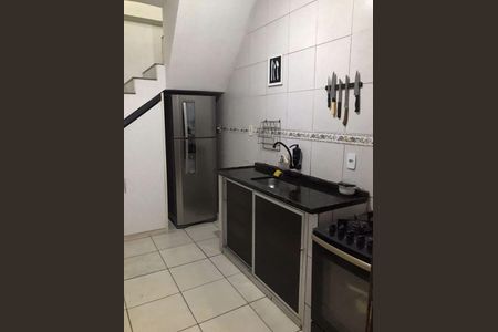 Casa à venda com 3 quartos, 200m² em Vargem Pequena, Rio de Janeiro