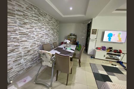 Casa à venda com 3 quartos, 270m² em Vargem Grande, Rio de Janeiro