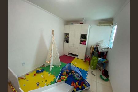 Casa à venda com 3 quartos, 270m² em Vargem Grande, Rio de Janeiro