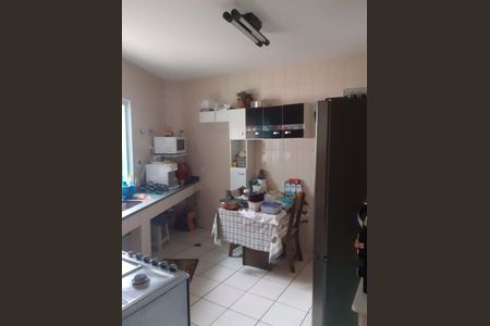 Casa à venda com 3 quartos, 280m² em Vargem Pequena, Rio de Janeiro