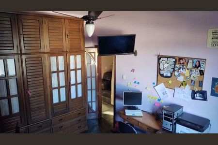 Casa à venda com 3 quartos, 100m² em Quintino Bocaiúva, Rio de Janeiro