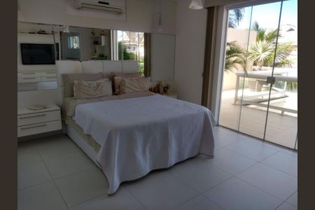 Casa à venda com 3 quartos, 280m² em Vargem Pequena, Rio de Janeiro