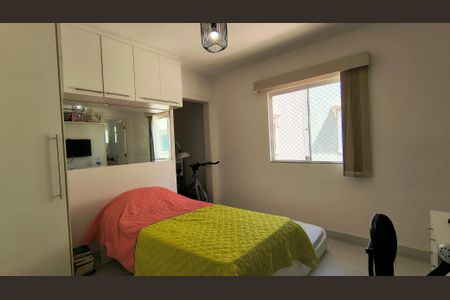 Casa de condomínio à venda com 280m², 3 quartos e 2 vagas Casa de condomínio à venda com 280m², 3 quartos e 2 vagasSuíte 1