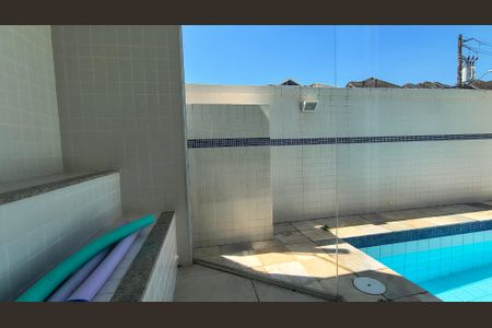 Casa de condomínio à venda com 280m², 3 quartos e 2 vagas Casa de condomínio à venda com 280m², 3 quartos e 2 vagasSauna