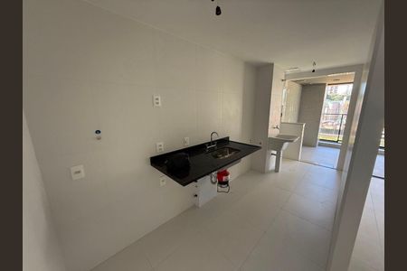 Apartamento à venda com 77m², 2 quartos e sem vagaSala/Cozinha