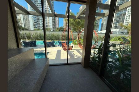 Apartamento à venda com 77m², 2 quartos e sem vagaÁrea comum