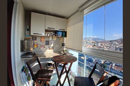 Apartamento à venda com 3 quartos, 70m² em Olaria, Rio de Janeiro