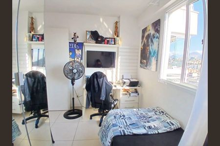 Apartamento à venda com 3 quartos, 70m² em Olaria, Rio de Janeiro