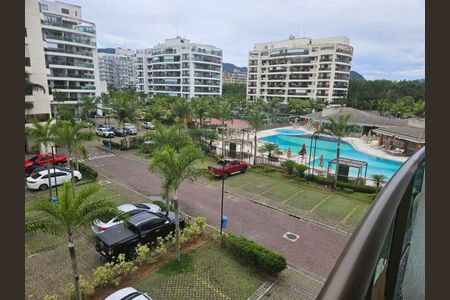 Apartamento à venda com 2 quartos, 65m² em Curicica, Rio de Janeiro