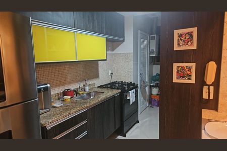 Apartamento à venda com 2 quartos, 65m² em Curicica, Rio de Janeiro