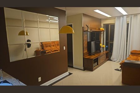 Apartamento à venda com 2 quartos, 65m² em Curicica, Rio de Janeiro