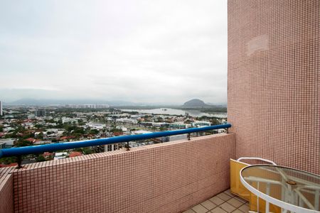 Apartamento à venda com 138m², 2 quartos e 2 vagas Apartamento à venda com 138m², 2 quartos e 2 vagasVaranda da Sala