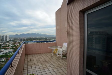 Varanda de apartamento à venda com 2 quartos, 138m² em Barra da Tijuca, Rio de Janeiro
