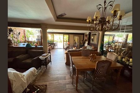 Apartamento à venda com 4 quartos, 290m² em Barra da Tijuca, Rio de Janeiro