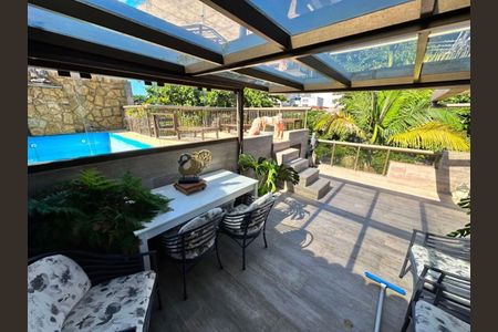 Apartamento à venda com 4 quartos, 290m² em Barra da Tijuca, Rio de Janeiro