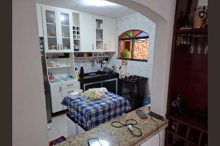 Casa à venda com 2 quartos, 120m² em Piedade, Rio de Janeiro