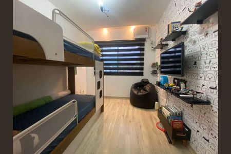 Casa à venda com 4 quartos, 280m² em Vargem Pequena, Rio de Janeiro