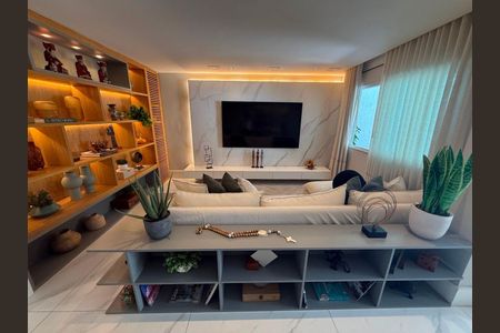 Casa à venda com 4 quartos, 550m² em Barra da Tijuca, Rio de Janeiro