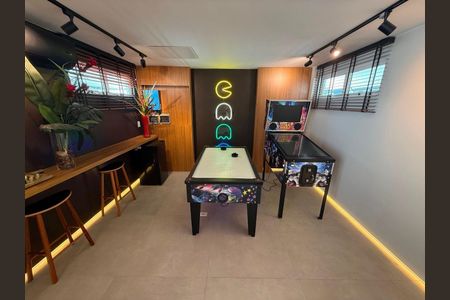 Casa à venda com 4 quartos, 550m² em Barra da Tijuca, Rio de Janeiro