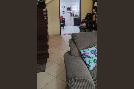 Casa à venda com 140m², 4 quartos e 2 vagas