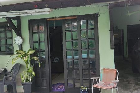 Casa à venda com 140m², 4 quartos e 2 vagas